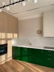 2-��������� �������� � 50 �² � 6/9 ����, ��������������� 1/1 � ��������� ������ ���� 3