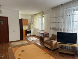 1-��������� �������� � 35.6 �² � 4/10 ����, ��� �����-1, ����� � ����� ���� 6