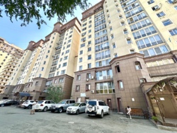 2-��������� �������� � 62.5 �² � 10/12 ����, �������� ���� 155 ���� 15