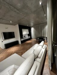 3-��������� �������� � 100 �² � 4/17 ����, ���-������ 41/5 ���� 4