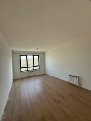 3-��������� �������� � 125.9 �² � 5/6 ����, ������� ������������� 71 ���� 8