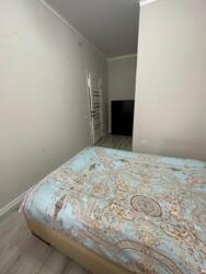 4-��������� �������� � 70 �² � 3/5 ����, ��� �����, ���������� 3 � ������ ���������� ���� 1