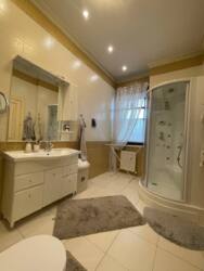 4-��������� �������� � 230 �² � 3/3 ����, �����-�ә����� ������ ���� 10