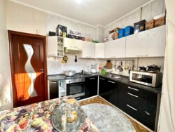 3-��������� �������� � 72 �² � 2/9 ����, ����������� 11� � ��������� ���� 7