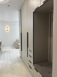 3-��������� �������� � 83 �² � 4/12 ����, �������� 348/1 1 ���� 5