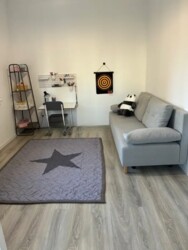 2-��������� �������� � 65.7 �² � 4/16 ����, ���-������ 53 � ������� ���� 15