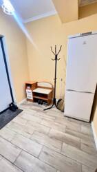 2-��������� �������� � 43 �² � 8/10 ����, ��������� 481/1 � ����� ���� 15