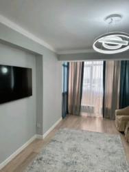 2-��������� �������� � 68.2 �² � 5/10 ����, ���� �� 285/8 � ���� ��, ������ ����� ���� 12