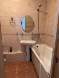 2-��������� �������� � 57.1 �² � 8/9 ����, �������� ������ � �������-�������� ������ ���� 12