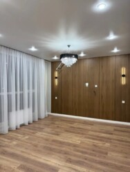 2-��������� �������� � 45 �² � 2/10 ����, ���� �� 285/8 ���� 2