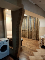 3-��������� �������� � 74 �² � 5/5 ����, ��������� 22 � ����� ����������� � ����� ���� 7