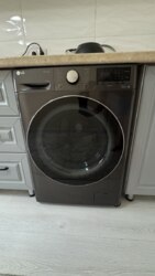 1-��������� �������� � 39.8 �² � 3/9 ����, �������� � �� Parasat ���� 4