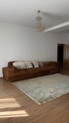 3-��������� �������� � 110.5 �² � 9/21 ����, ���-������ 21 � ���-������/����� ���� ���� 1