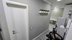 2-��������� �������� � 43.9 �² � 8/13 ����, ��������� 131 � ���������� ���� 4