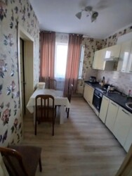 2-��������� �������� � 57 �² � 3/13 ����, ������ ������ 17� ���� 4