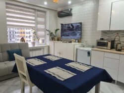 3-��������� �������� � 70 �² � 5/16 ����, �������� 90/54 ���� 4