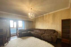 4-��������� �������� � 120 �² � 7/12 ����, ������ 44 ���� 8