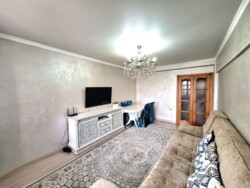 4-��������� �������� � 85.9 �² � 5/6 ����, �������� 154 ���� 4