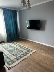 2-��������� �������� � 55 �² � 5/17 ����, ��������� 27� � ���� ��������� ���� 5