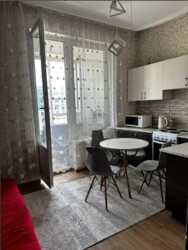 1-��������� �������� � 44 �² � 10/11 ����, �������� 311 ���� 4