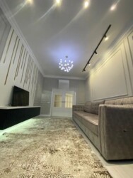 3-��������� �������� � 97 �² � 6/14 ����, ������ 109� � ���� ������ ���� 14