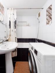 3-��������� �������� � 64.1 �² � 3/5 ����, ������ 117 � ��������� ���� 18