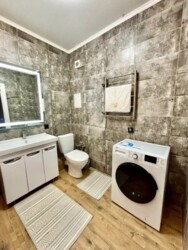 2-��������� �������� � 47.4 �² � 8/10 ����, ��. �������� ���� 1