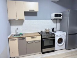 1-��������� �������� � 38 �² � 3/13 ����, ��������� 14 � Grand park ���� 4