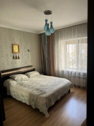 3-��������� �������� � 72 �² � 4/5 ����, ��� �������� � ��������-��������� ���� 6