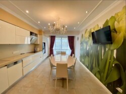 5-комнатная квартира · 217 м² · 10/13 этаж, мкр Баганашыл, Ходжанова 81 фото 2 5-комнатная квартира · 217 м² · 10/13 этаж, мкр Баганашыл, Ходжанова 81 фото 2