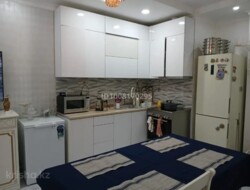 3-��������� �������� � 70 �² � 5/16 ����, �������� 90/54 ���� 3