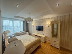 5-��������� �������� � 255 �² � 11/12 ����, ���������� 223 ���� 7