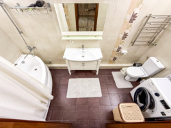 3-��������� �������� � 135 �² � 14/15 ����, ������ 128 ���� 24