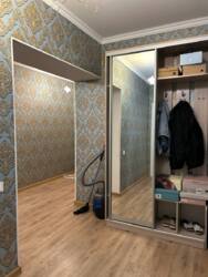 2-��������� �������� � 99.4 �² � 3/9 ����, �����-�������� � ����� �� ����������� � ������ ���� 8