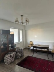 3-��������� �������� � 77.5 �² � 5/9 ����, ��������� � ������� �� ���� 4