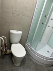 1-��������� �������� � 31.5 �² � 1/4 ����, ������� 175 � � �������175� ���� 10