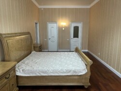 Продается квартира Алматы, Медеуский р-н, Омарова, ул., 37 фото 4 Продается квартира Алматы, Медеуский р-н, Омарова, ул., 37 фото 4