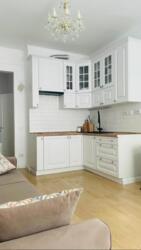 2-��������� �������� � 49 �² � 4/10 ����, ��������� ������ � �������� ���� 7