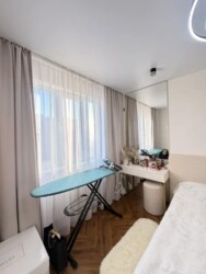 2-��������� �������� � 60 �² � 7/12 ����, �������� 90/73 � ���������� ���� 9