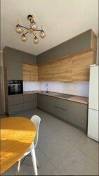 2-��������� �������� � 62.5 �² � 7/12 ����, �������� 90� � ���������� ���� 5