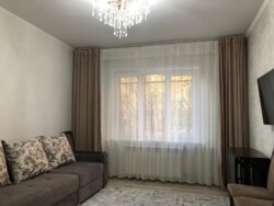 3-��������� �������� � 73.4 �² � 1/9 ����, ��� ������-2 ���� 3