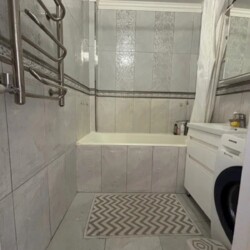 2-��������� �������� � 58 �² � 8/9 ����, ��� �����-3 � �����/�������� ���� 5