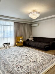 3-��������� �������� � 115 �² � 7/21 ����, �������� 4 ���� 1