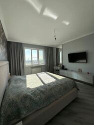 2-��������� �������� � 83 �² � 8/9 ����, ��� �����-3�, ��� ������-3� 30� ���� 5