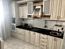 3-��������� �������� � 119 �² � 8/21 ����, ���-������ 21 ���� 8