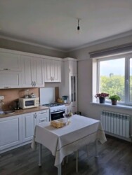 2-��������� �������� � 60 �² � 3/4 ����, ���� 9