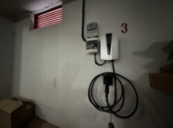 4-��������� �������� � 350 �² � 9/9 ����, ��������� 63 � ��������� ��������� ���� 2