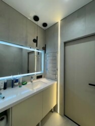 2-��������� �������� � 60.3 �² � 8/12 ����, �������� 90 � ���������� ���� 8