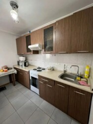 2-��������� �������� � 52.3 �² � 11/17 ����, ��������� 140 ���� 5