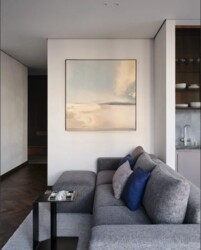 3-��������� �������� � 90 �² � 8/18 ����, ���-������ 41/6 � ���� 5 ���� 5